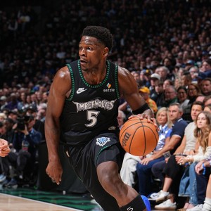 开云app-逆转！多森姆43+4，约基奇24+15+9，NBA巨星伤退，季后赛走势巨变